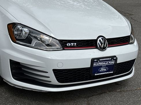 Used 2016 Volkswagen GTI S FWD image 17
