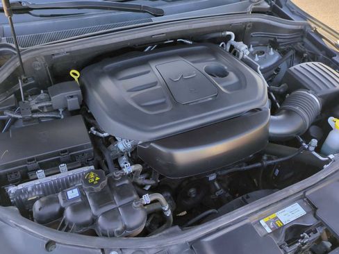 Used 2020 Dodge Durango GT image 29