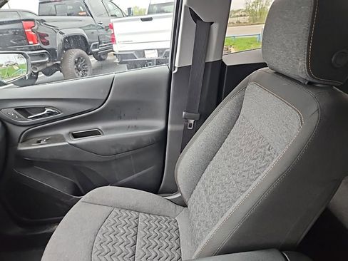 Used 2024 Chevrolet Equinox LT image 21