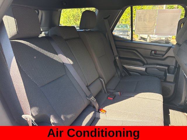 Used 2026 Toyota 4Runner SR5 RWD image 24