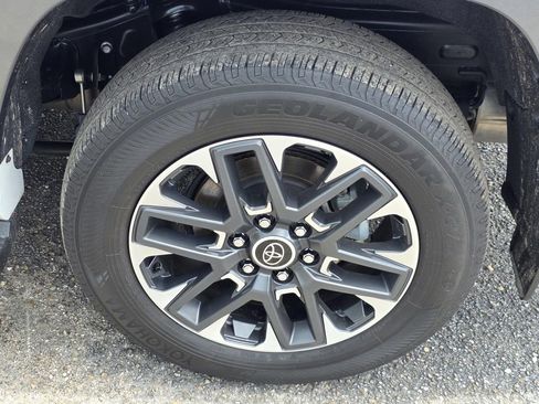 Used 2024 Toyota Sequoia Limited AWD/4WD image 42