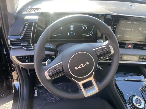 Used 2023 Kia Sportage LX AWD/4WD image 18