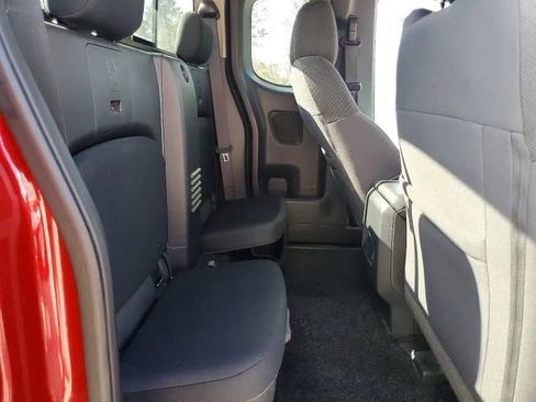 Used 2022 Nissan Frontier SV image 10