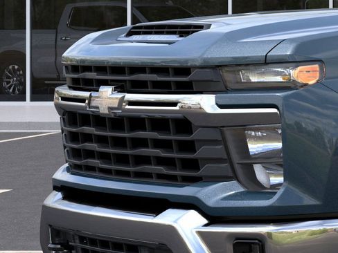 New 2026 Chevrolet Silverado 2500 LT image 13