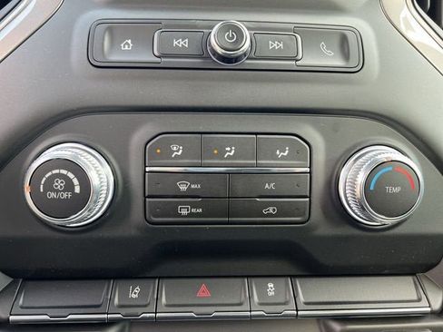 New 2026 GMC Sierra 2500 Pro w/ Convenience Package image 17