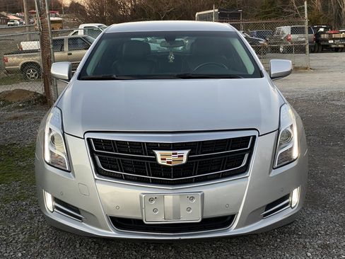 Used 2017 Cadillac XTS Luxury image 1