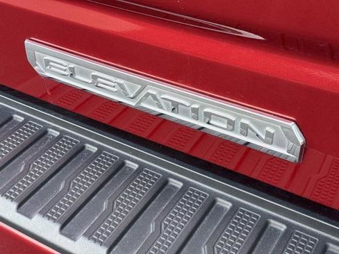 Used 2023 GMC Sierra 1500 Elevation w/ X31 Off-Road Package AWD/4WD image 29