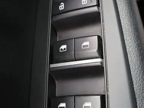Used 2024 Kia Forte LXS FWD image 20