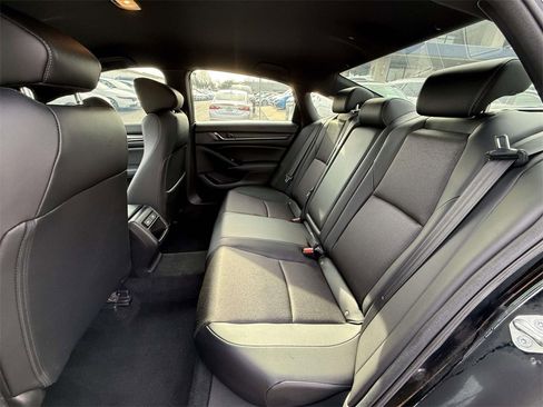 Used 2021 Honda Accord Sport image 13