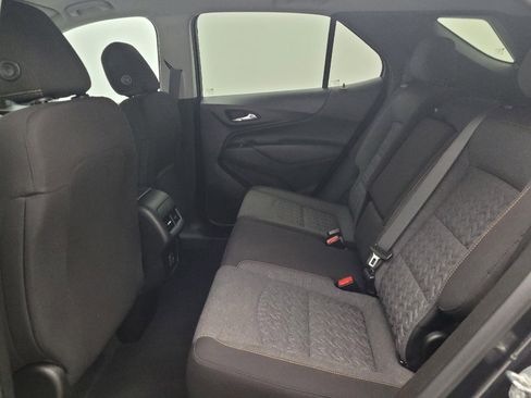 Used 2022 Chevrolet Equinox LT FWD image 18