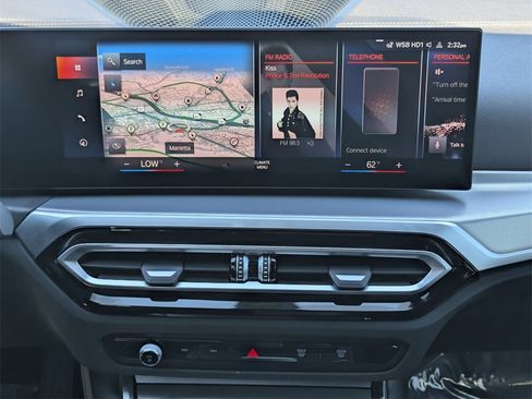 Used 2022 BMW i4 eDrive40 w/ Premium Package image 9