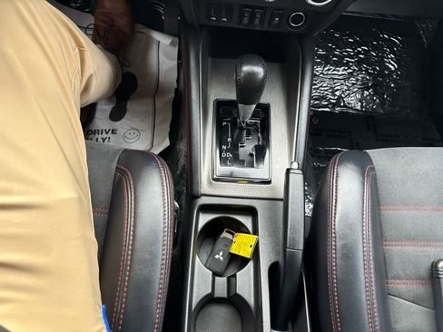 Used 2018 Mitsubishi Outlander Sport SE image 21