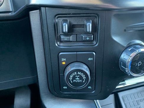 Certified 2022 Ford F150 Platinum w/ Equipment Group 701A High image 23