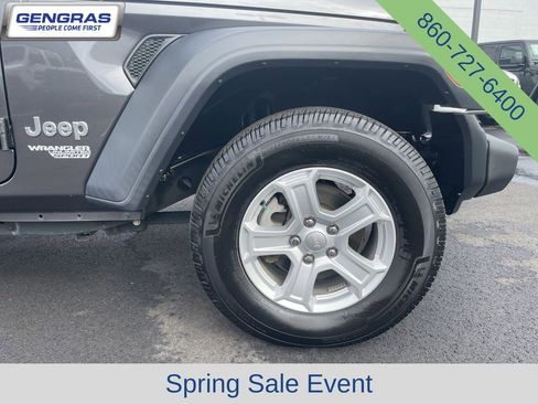 Certified 2018 Jeep Wrangler Unlimited Sport S AWD/4WD image 8