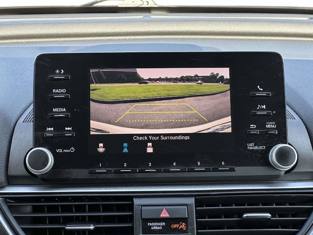 Used 2019 Honda Accord LX image 16
