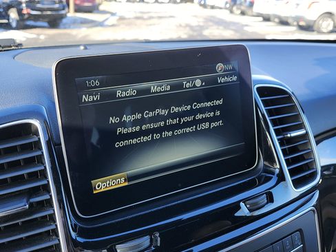 Used 2019 Mercedes-Benz GLE 400 4MATIC image 36