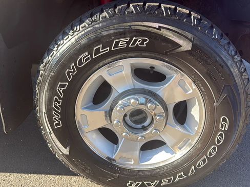 Used 2016 Ford F250 XLT w/ XLT Value Package image 14