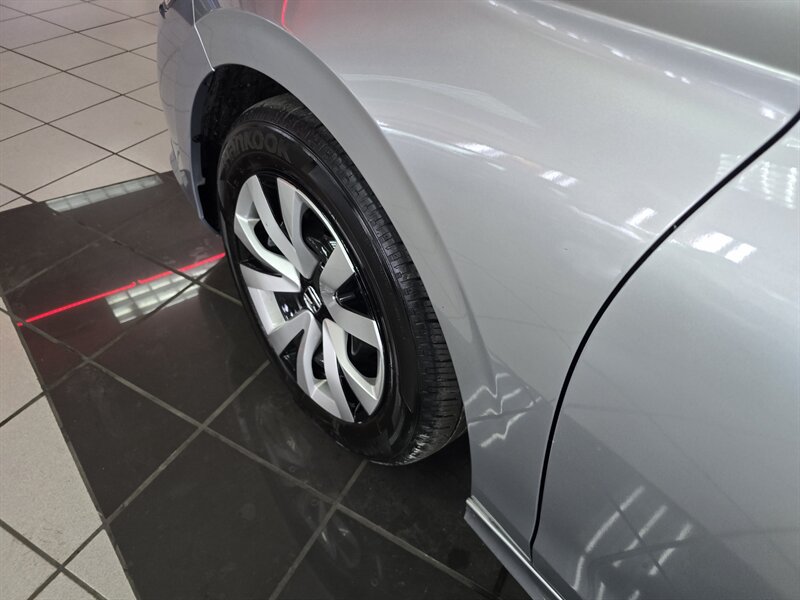 Used 2025 Honda Civic LX image 27