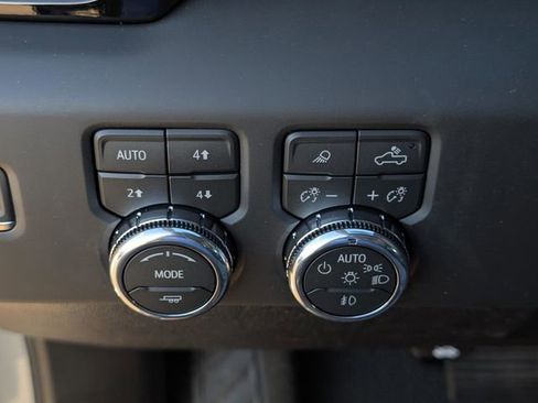 New 2026 GMC Sierra 2500 Denali w/ Denali Reserve Package image 25