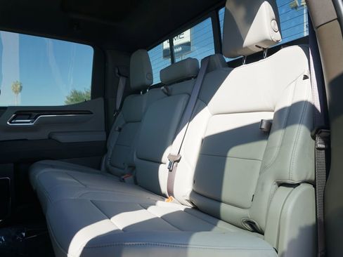 New 2025 GMC Sierra 1500 SLT w/ SLT Premium Plus Package image 21