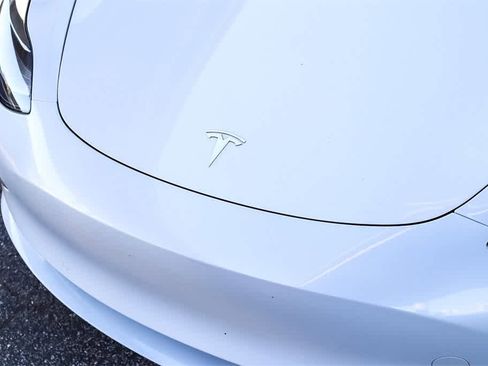 Used 2021 Tesla Model 3 Long Range image 8