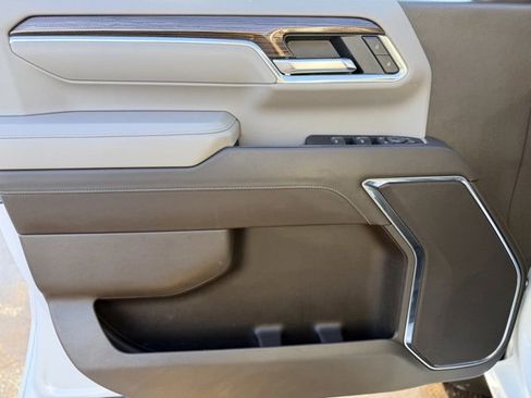 Used 2024 Chevrolet Silverado 3500 LT w/ All Star Edition image 20