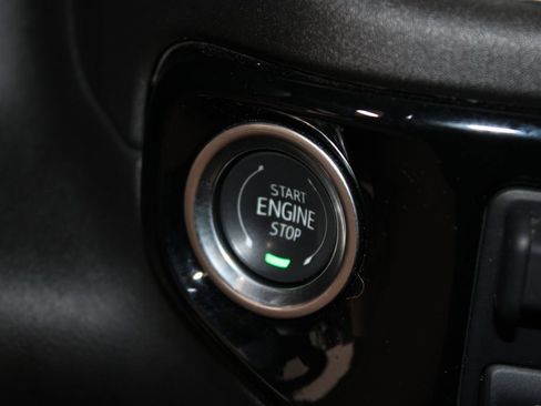 Used 2024 Chevrolet Silverado 1500 High Country w/ Technology Package AWD/4WD image 45