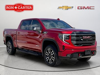 Used 2025 GMC Sierra 1500 AT4 w/ AT4 Premium Package