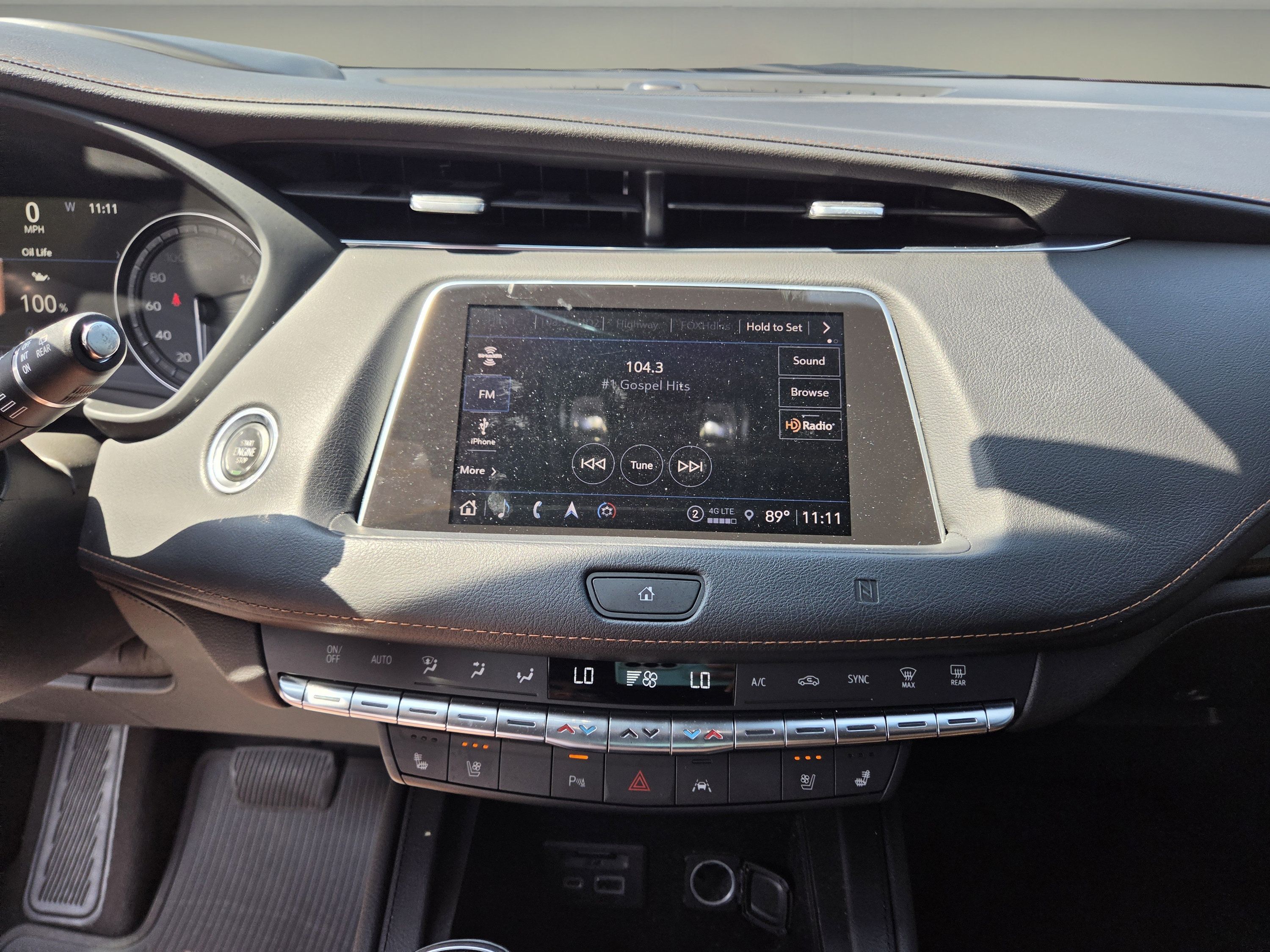 Used 2021 Cadillac XT4 Premium Luxury FWD image 14
