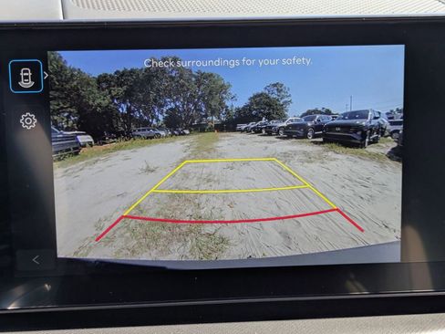 New 2026 Hyundai Santa Fe SE image 17