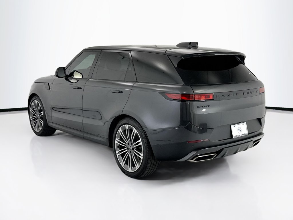 Used 2024 Land Rover Range Rover Sport SE AWD/4WD image 7