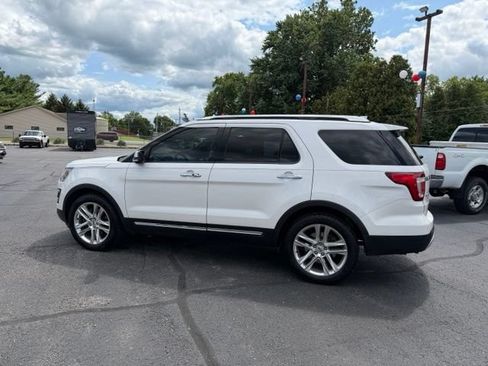 Used 2016 Ford Explorer Limited w/ Equipment Group 301A FWD image 19