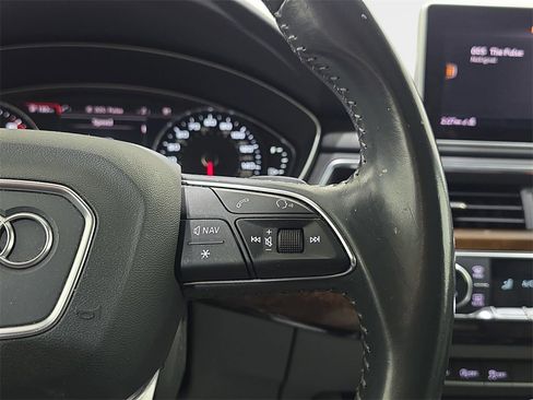 Used 2017 Audi A4 2.0T allroad Premium w/ Audi MMI Navigation Plus image 19