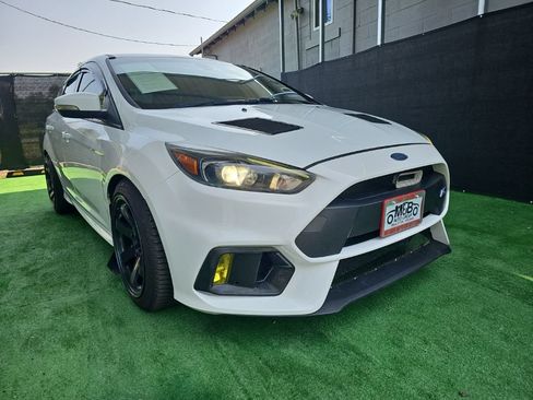 Used 2016 Ford Focus RS AWD/4WD image 2
