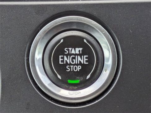 Used 2022 Chevrolet Blazer LT image 31