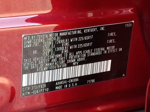 Certified 2025 Toyota RAV4 LE AWD/4WD image 27