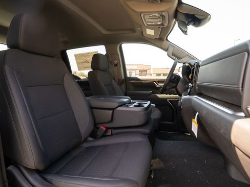 New 2025 Chevrolet Silverado 1500 LT image 12