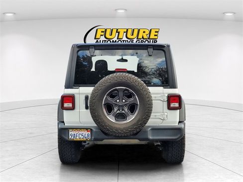 Used 2022 Jeep Wrangler Unlimited Sport image 5