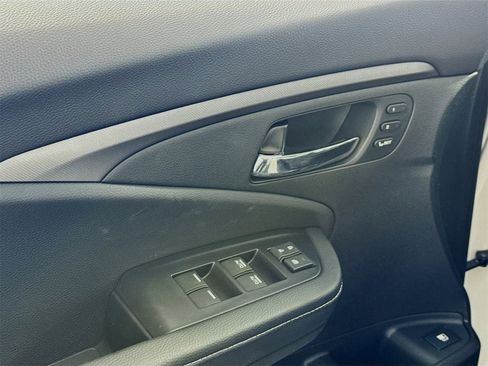 New 2025 Honda Ridgeline RTL image 14