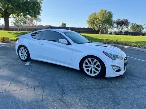 Used 2015 Hyundai Genesis 3.8 RWD image 30