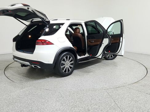 Certified 2025 Mercedes-Benz GLE 350 4MATIC image 7