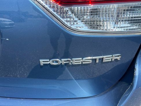 Used 2019 Subaru Forester AWD/4WD image 5