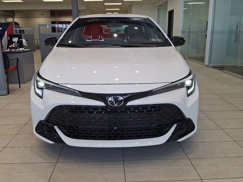 New 2026 Toyota Corolla SE FWD image 2