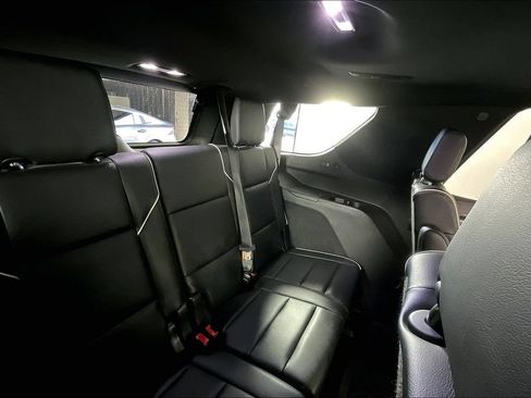 Used 2021 Cadillac Escalade Sport w/ Driver Assist Tech Package AWD/4WD image 36
