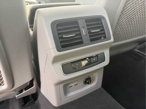 Used 2024 Audi Q5 2.0T Premium Plus w/ Premium Plus Package image 11