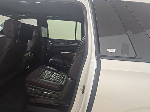 Certified 2024 Cadillac Escalade ESV Sport Platinum image 13