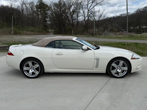 Used 2007 Jaguar XKR R image 11