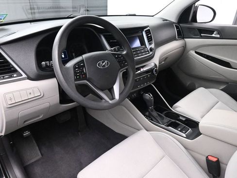 Used 2017 Hyundai Tucson SE image 11