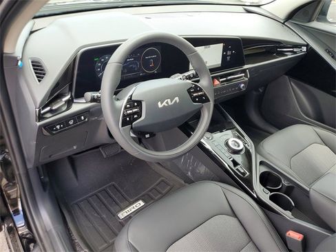 New 2025 Kia Niro Wind w/ Wind Preserve Package image 19