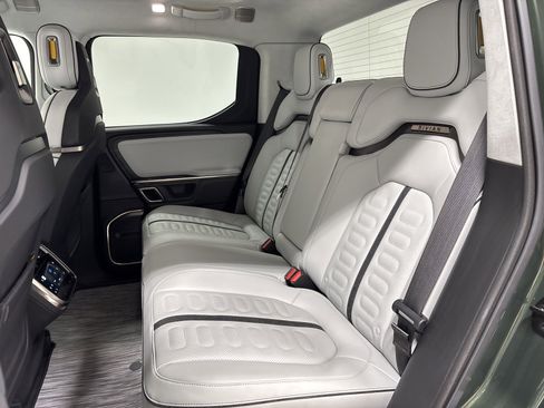 Used 2023 Rivian R1T Adventure image 21